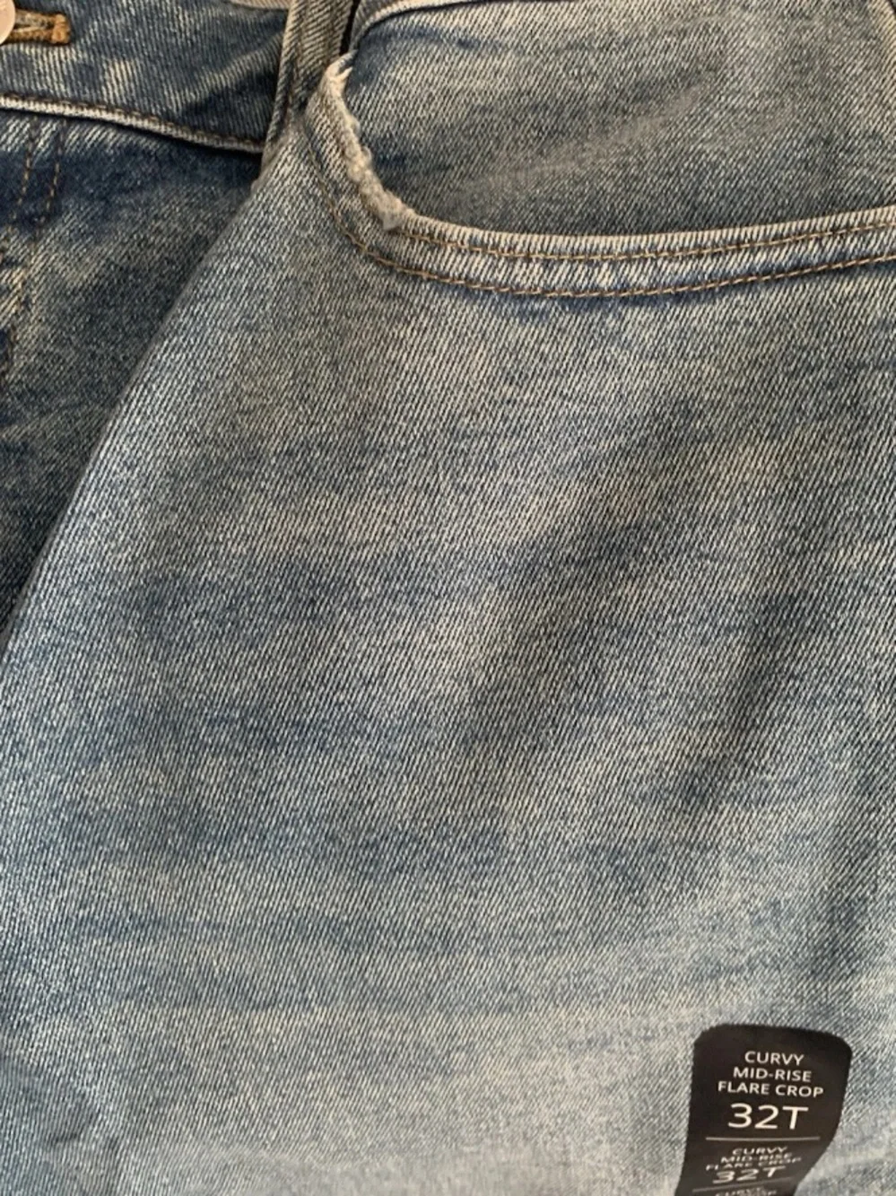 New Women’s J Crew Curvy Mid Rise Flare Crop Jeans Sz 32T Casual Comfort